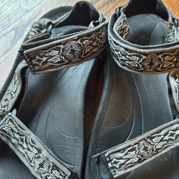 Teva Terra Fi 5 Universal Hiking Sandal. Size 11. - Picture 3 of 5